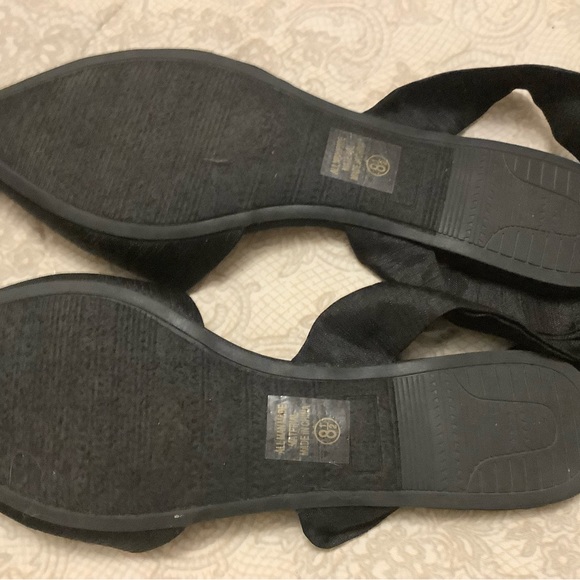 Black flats 8.5 - Picture 4 of 6